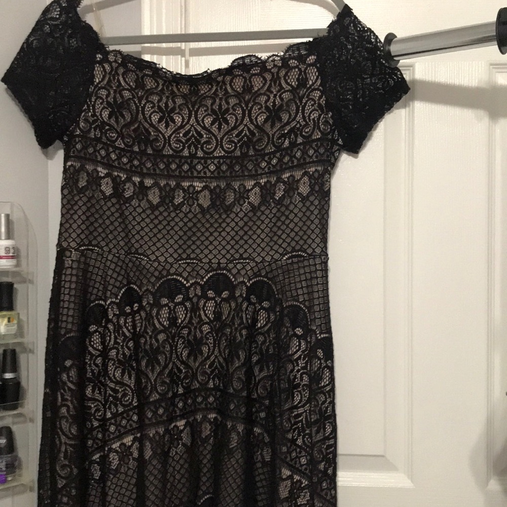 Lace dress